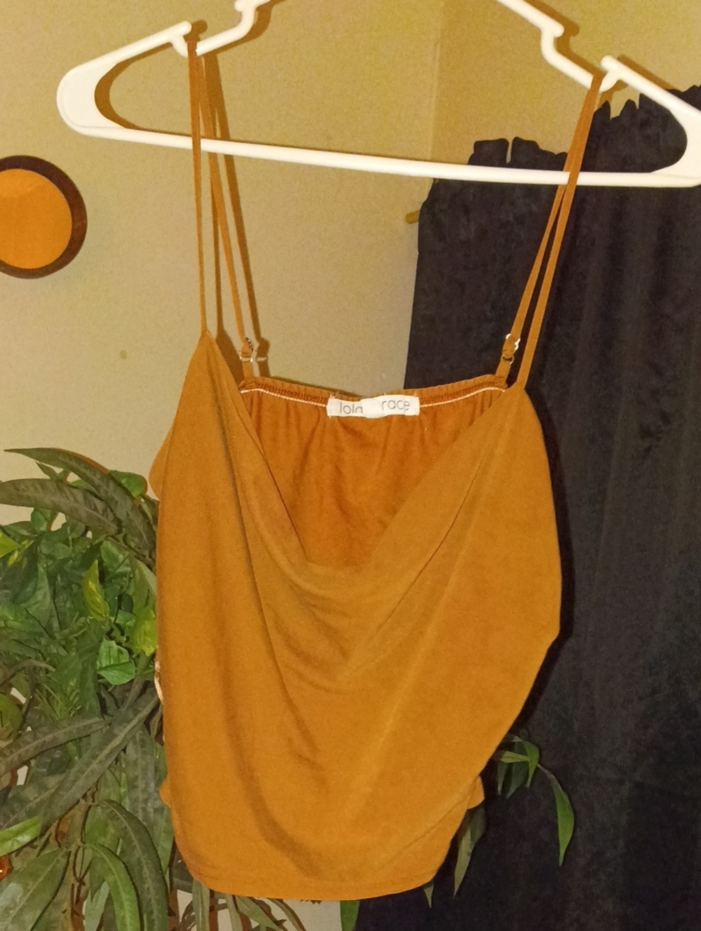 Lola Grace Women’s Crop Tank Size Large